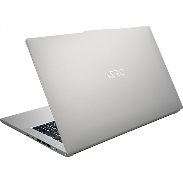 Ноутбук Gigabyte Aero 17 XE5 (XE5-73RU744HP) (17.3&amp;quot;, IPS, Intel Core i7 12700H 2.3ГГц, 14 ядер, 32ГБ DDR5, 1ТБ SSD, NVIDIA GeForce RTX 3070 Ti - 8 ГБ, Windows 11 Pro), серебристый в Оренбурге
